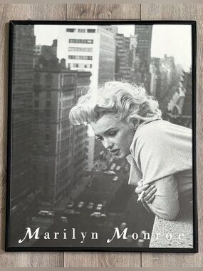 Vintage 90s Marilyn Monroe NYC Balcony 16x20 Framed Poster Print